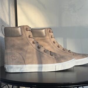 Timberland’s Suede Hightop Sneakers
